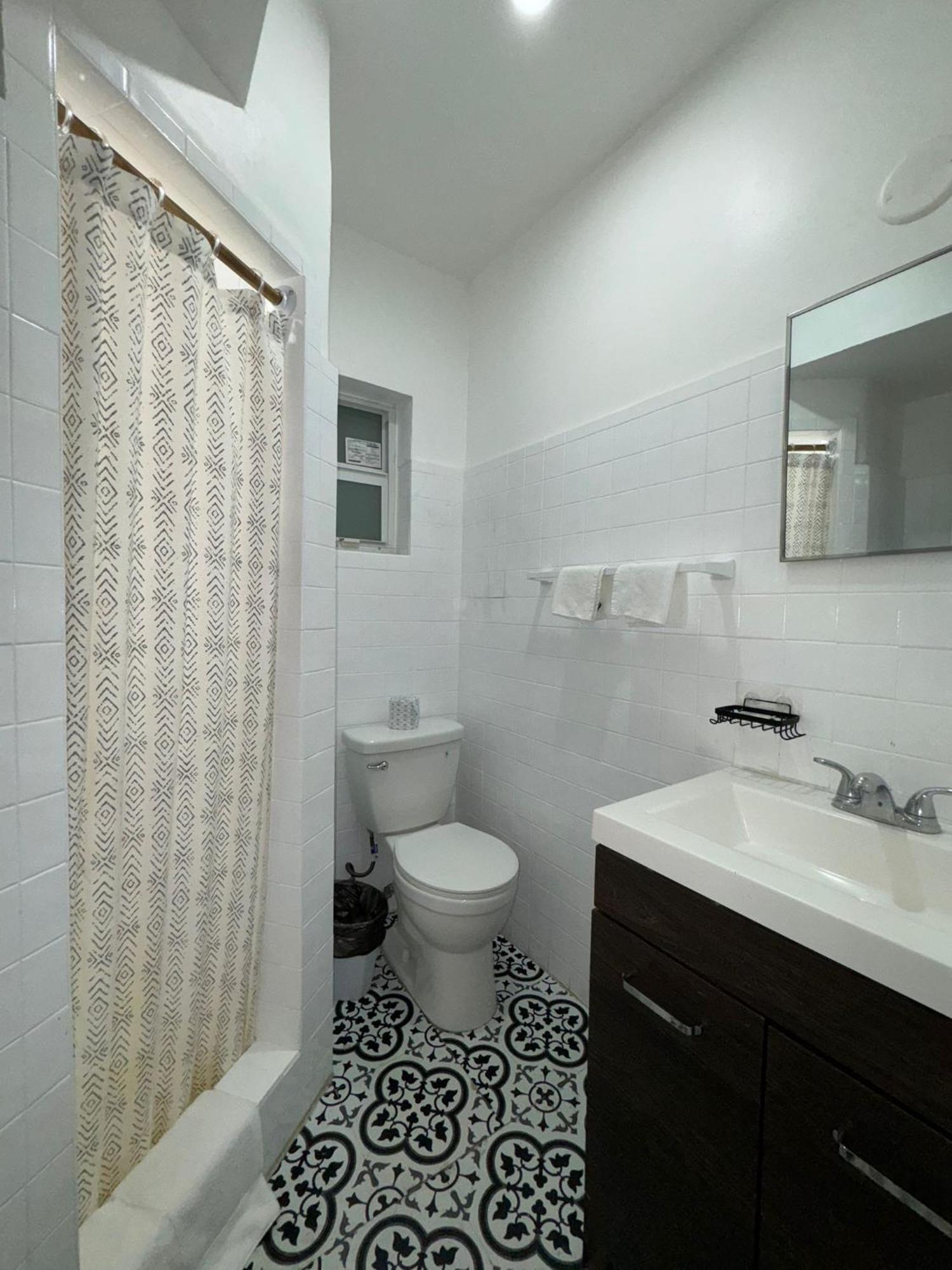 Hotel Rainbow - Miami - Little Havanna מראה חיצוני תמונה